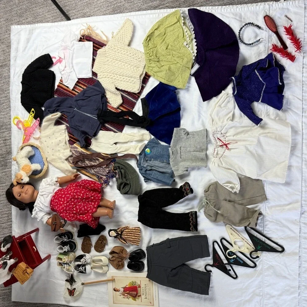 Josefina Vintage American Girl Doll HUGE Bundle Lot of Outfits‎ Accessories